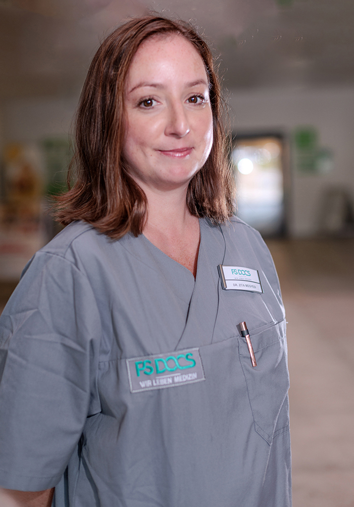 Dr. Zita Megyesi